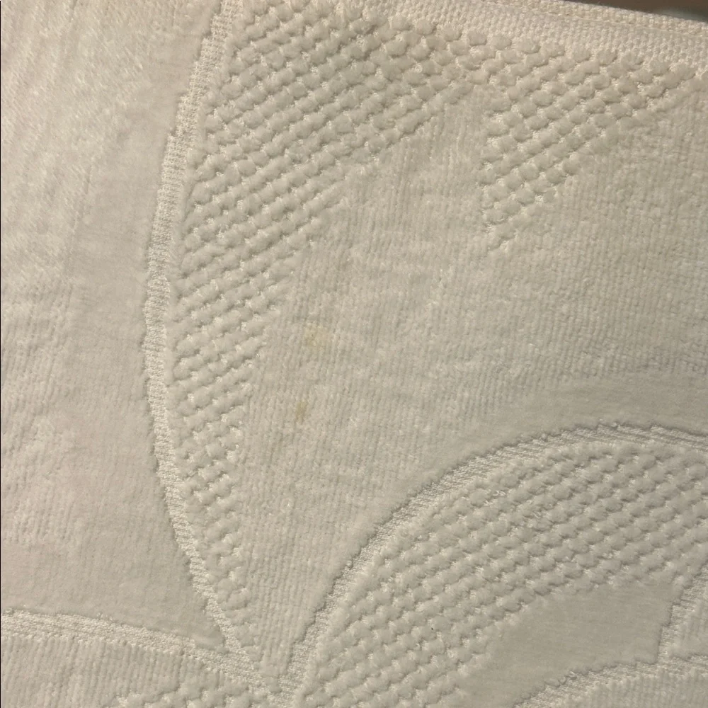 Chanel Elegant Cream Tote / beach Bag with tags! - Picture 9 of 16